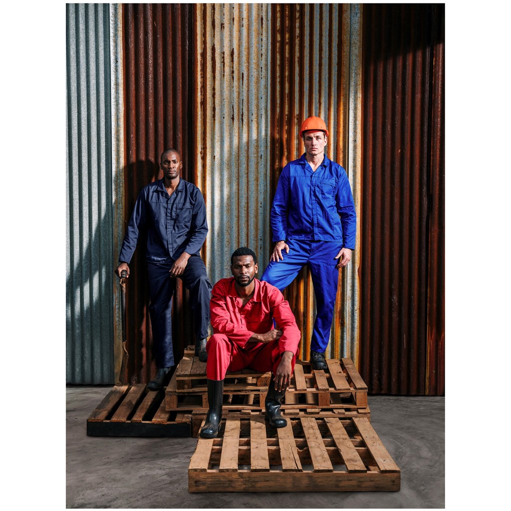 ALT-1101-N-R-RB_LIFESTYLE03_1024X1024