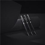 AV-19162_LIFESTYLE_1024X1024