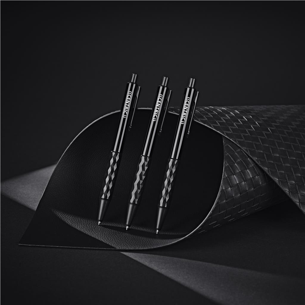 AV-19201_LIFESTYLE_1024X1024