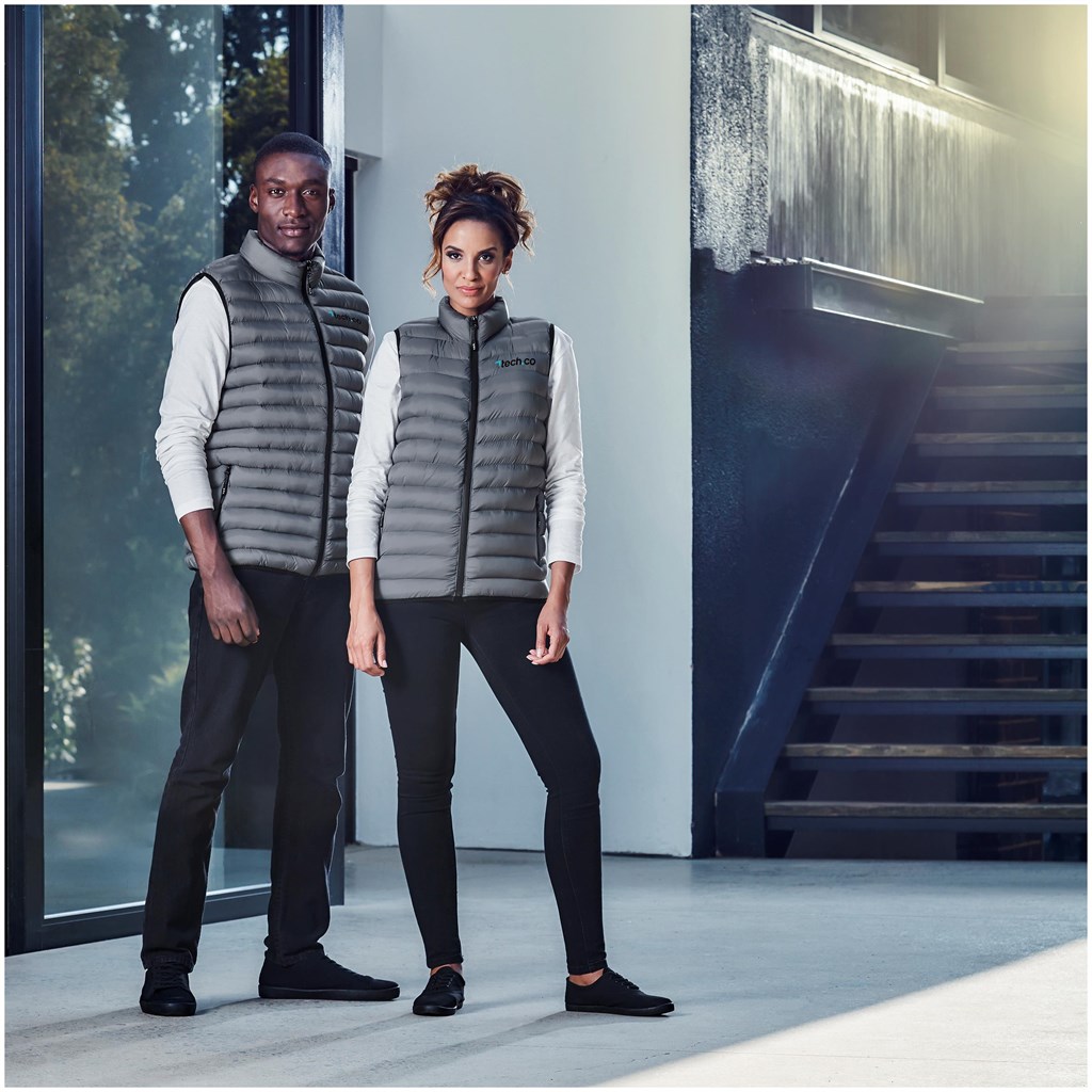 BD-EL-23-A-DG2_LIFE-039_1024X1024