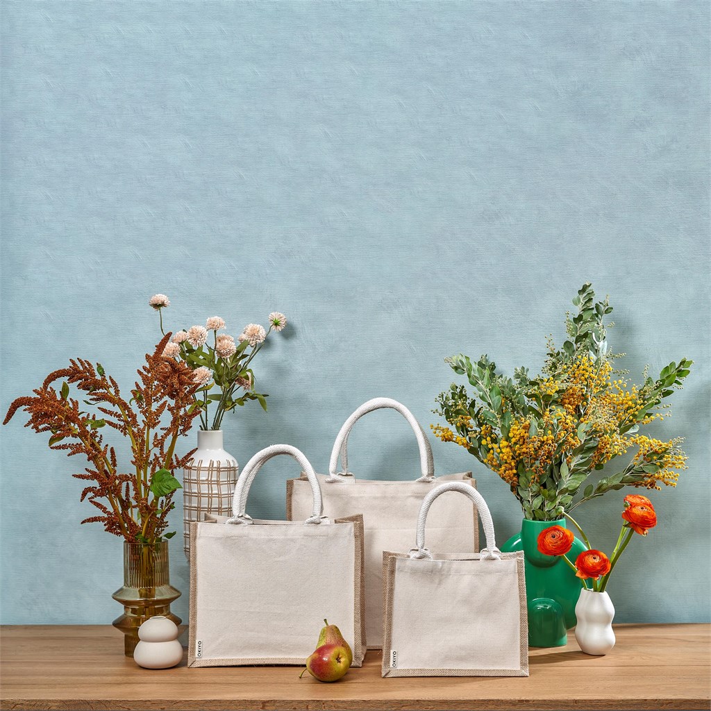 BG-OK-484-B-LIFESTYLE-NO-LOGO_1024X1024