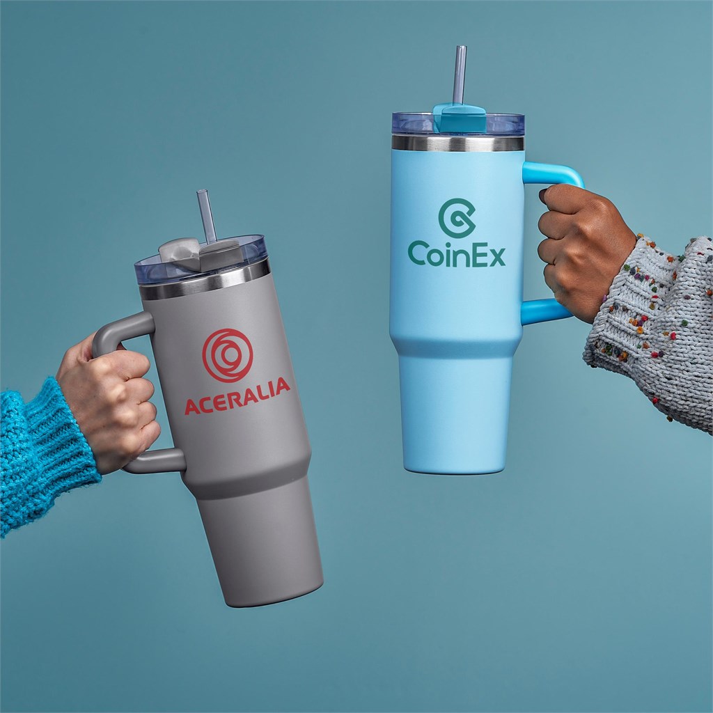 DR-KS-270-B-GY-LT-LIFESTYLE_1024X1024