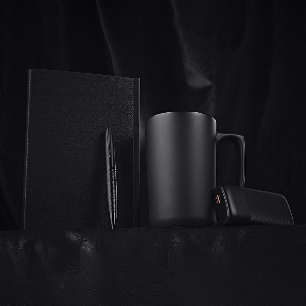 GF-AV-1281-B_LIFESTYLE-NO-LOGO_1024X1024