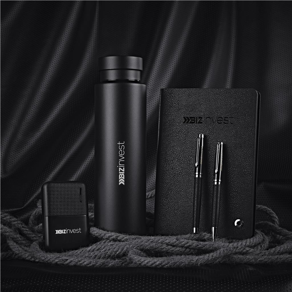 GF-AV-762-B_LIFESTYLE_1024X1024