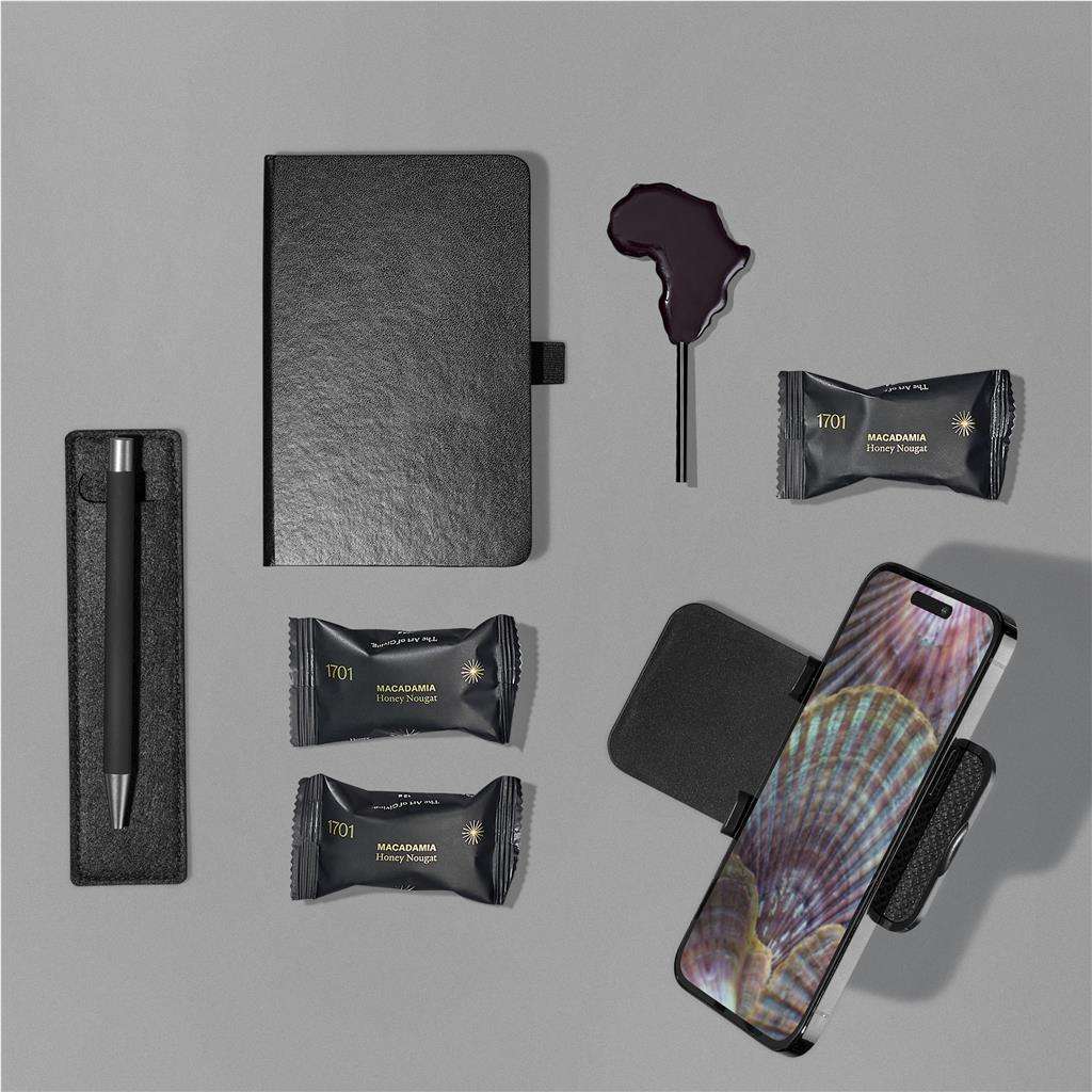 GH-YT-79-B_FLAT-01-NO-LOGO_1024X1024