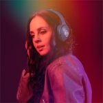 MT-SC-461-B-GY-LIFESTYLE-03_1024X1024