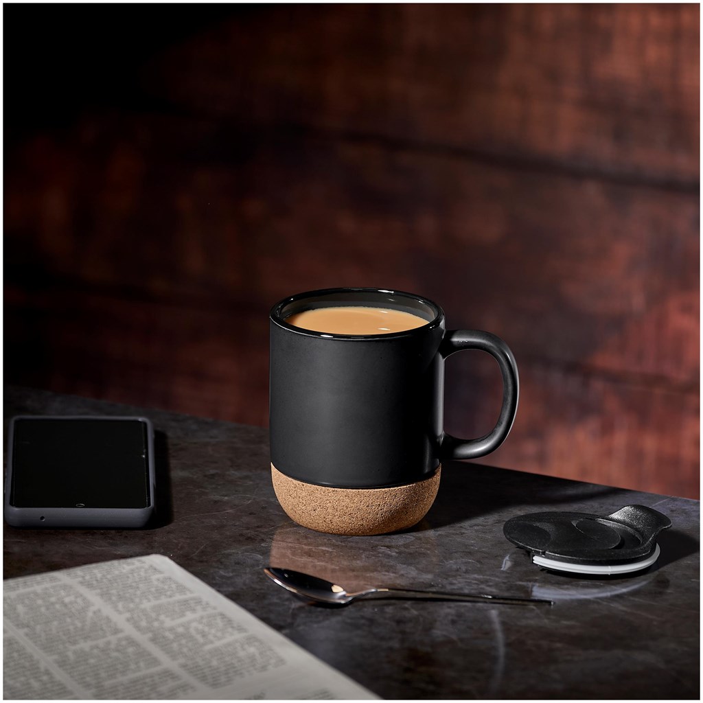 MUG-6700-BL-LIFESTYLE-02-NO-LOGO_1024X1024