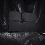 NF-AV-159-B_LIFESTYLE-NO-LOGO_1024X1024