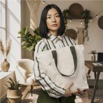 BG-OK-537-B-OL_LIFESTYLE_AI-NO-LOGO_1024X1024