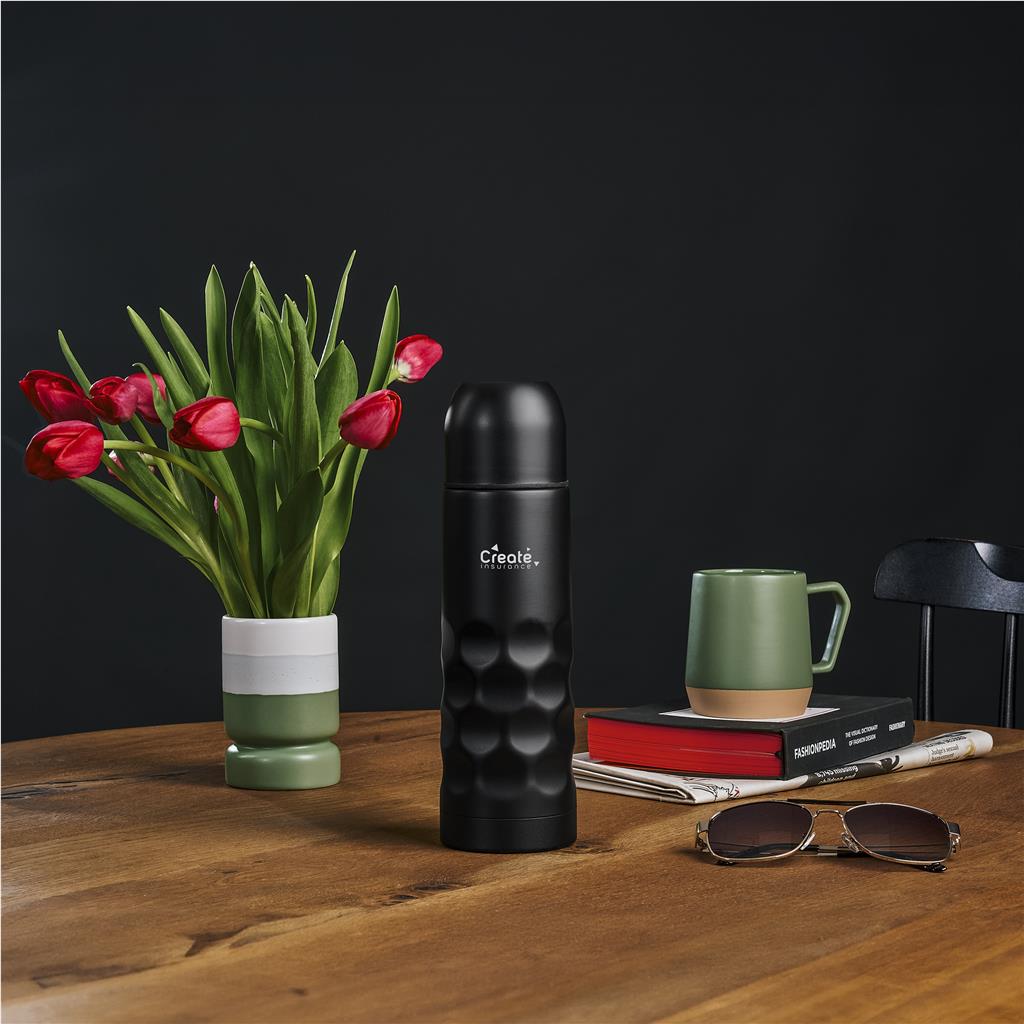 DW-7004-BL_LIFESTYLE_1024X1024