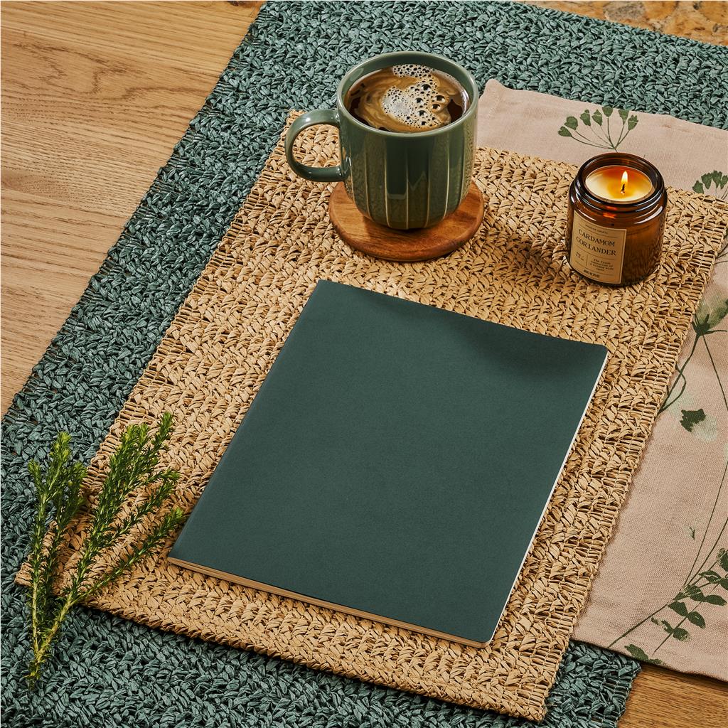 NF-OK-182-B-DG1_LIFESTYLE-NO-LOGO_1024X1024