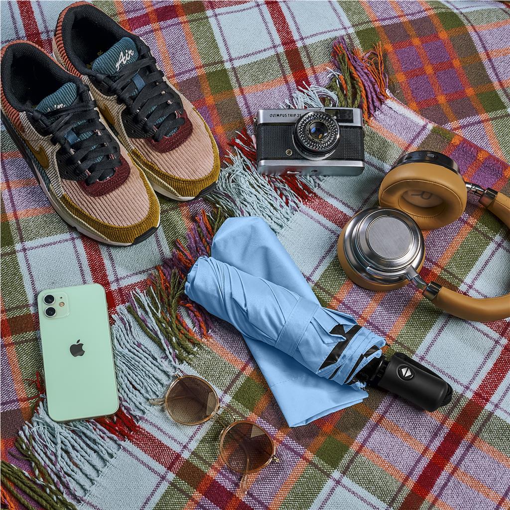 UM-SD-29-B-LT_LIFESTYLE-NO-LOGO_1024X1024